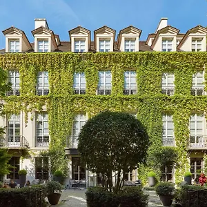 Hotel Le Pavillon De La Reine & Spa, Place Des Vosges